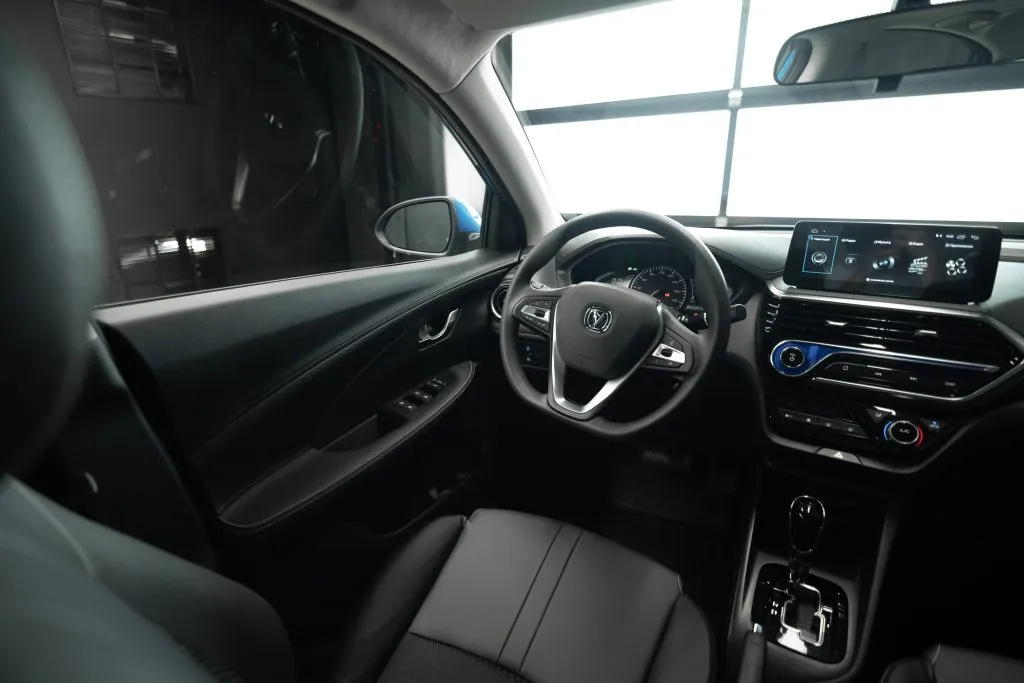 Аренда Changan Alsvin